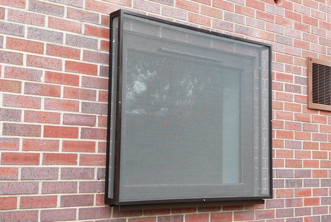 Installation of fly screens